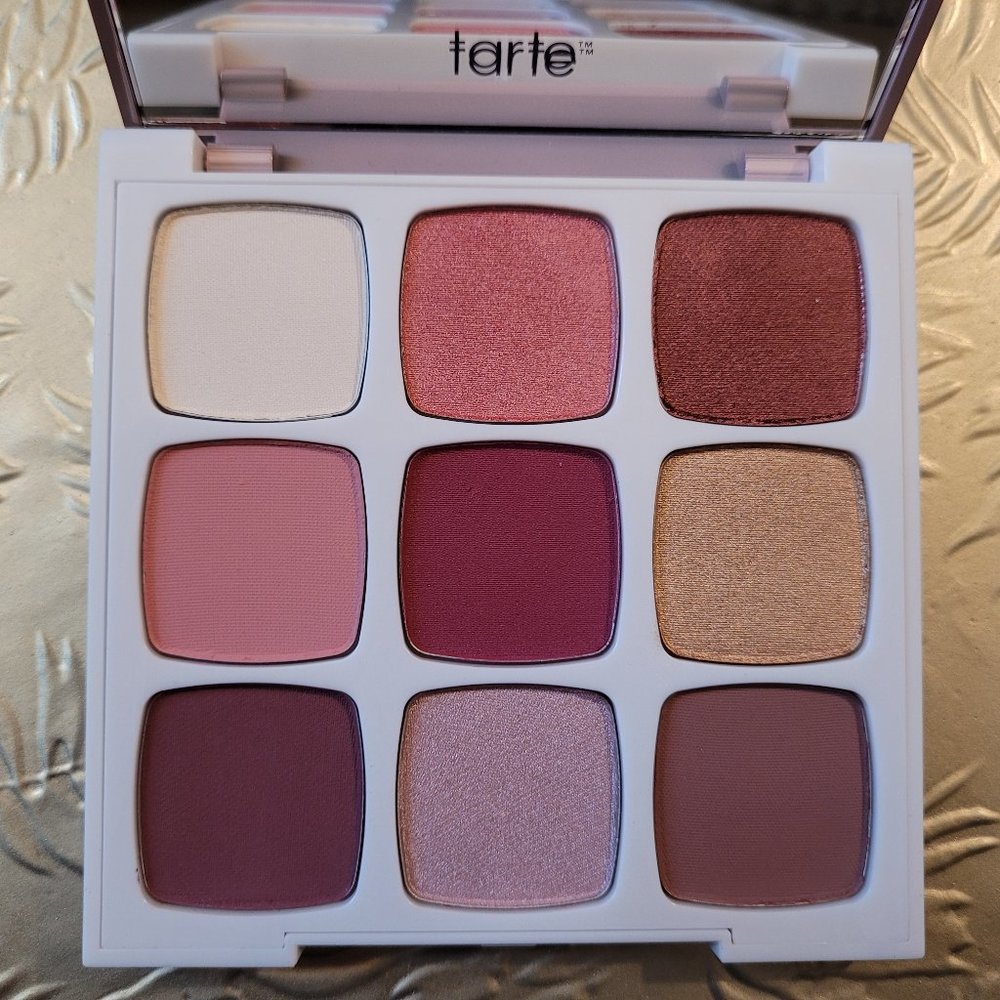 NWOT Tarte Lil Juicy Palette